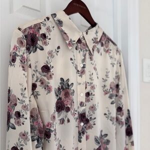 Kate Hill 100% Silk Button Down Blouse